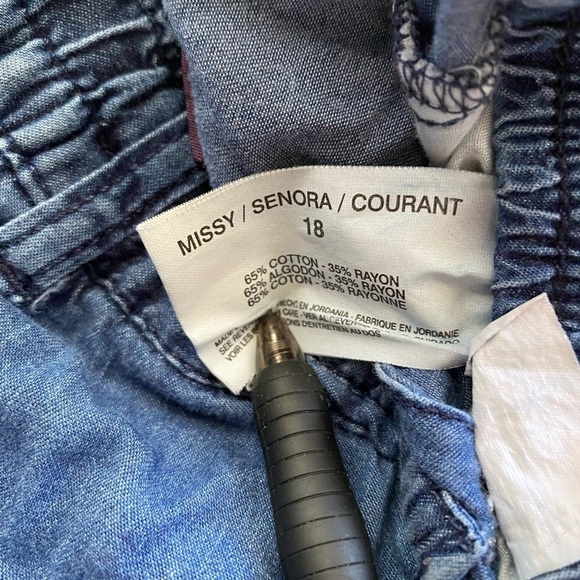 Gloria Vanderbilt Womens Plus Size 18 Elastic Drawstring Waist Denim Shorts - Picture 3 of 5